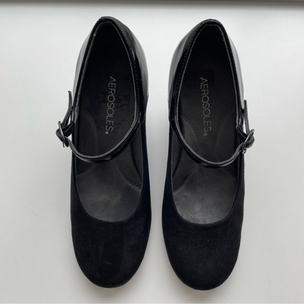 AEROSOLES Women's Black Mary Jane Heels